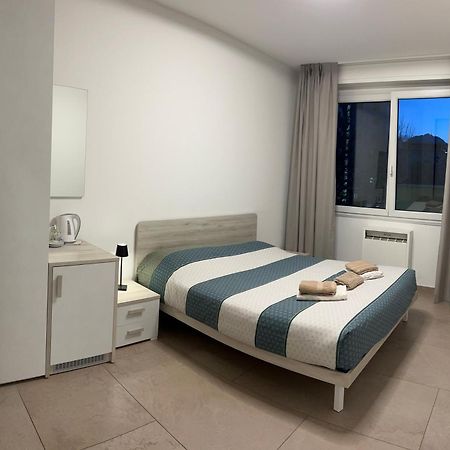 *Veranda'S Rooms* - Free Parking In Central Lugano Buitenkant foto