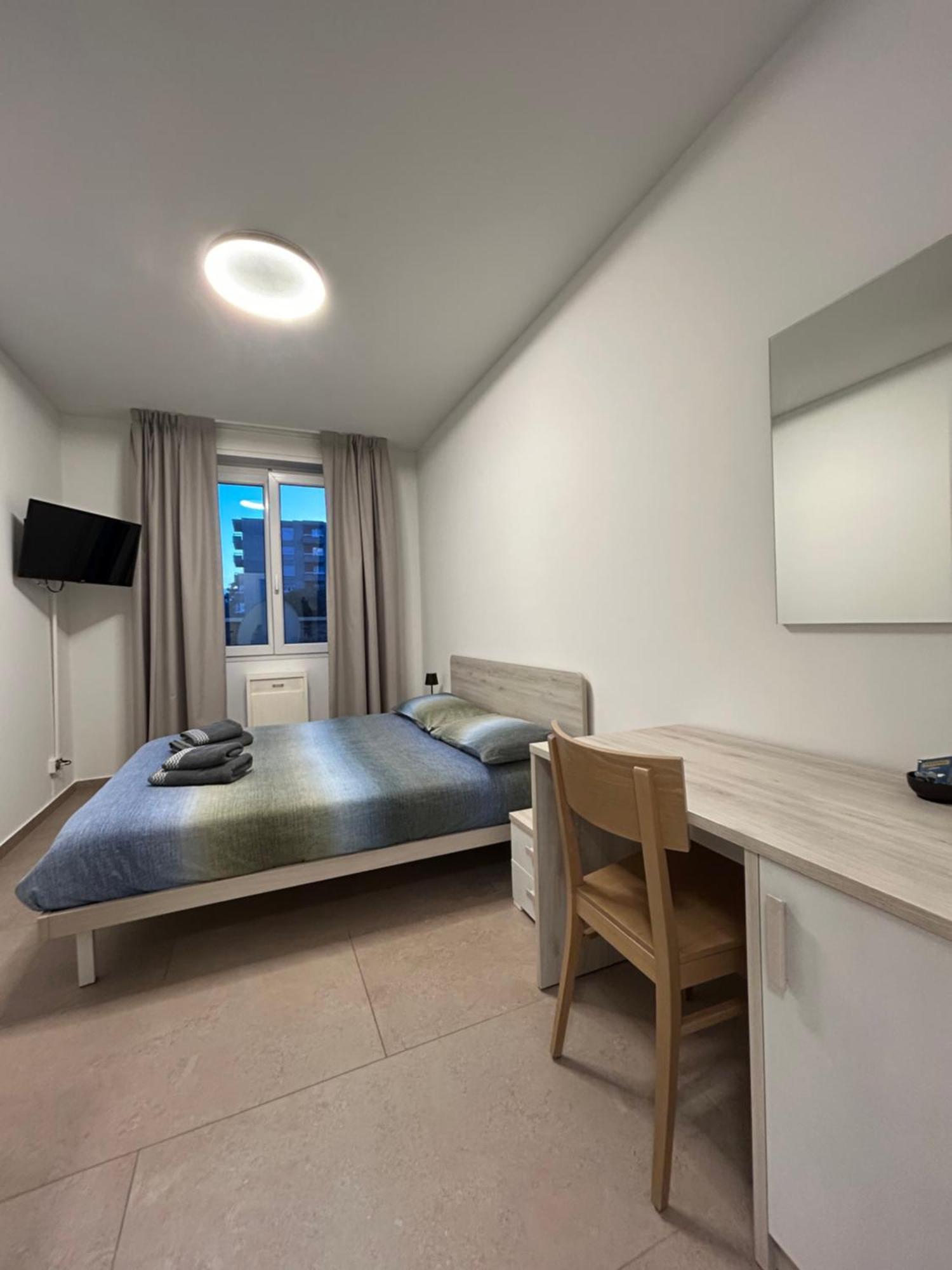 *Veranda'S Rooms* - Free Parking In Central Lugano Buitenkant foto